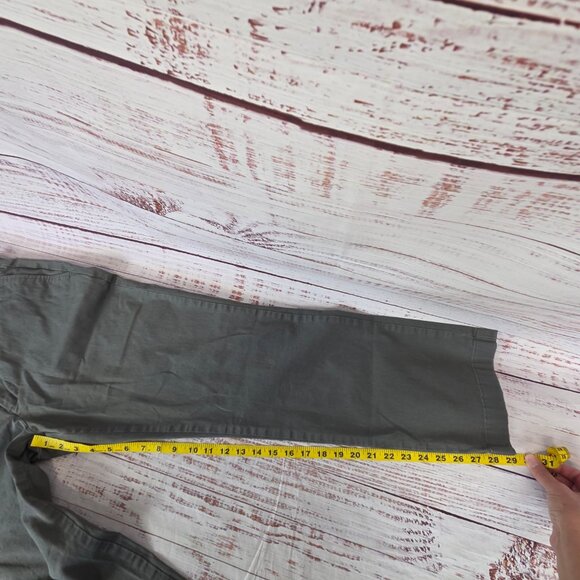 Vineyard Vines Mens Stretch Breaker Chino Pants Sz 34X30 Olive Green Cargo Golf - Picture 11 of 12